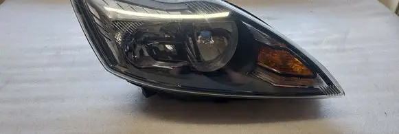 Ford Focus Headlight/headlamp 8M5113W029DD