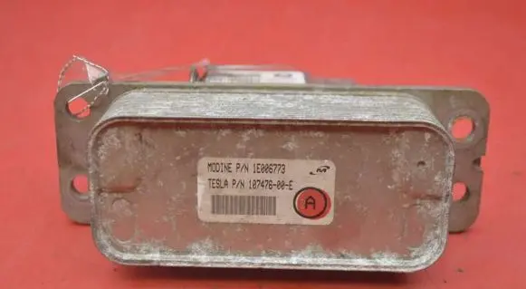 Tesla Model S Coolant radiator 6007362-00-D