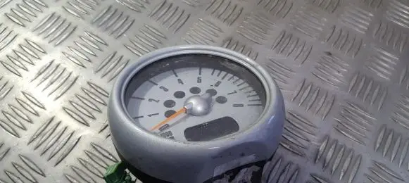 Mini One - Cooper R50 - 53 Speedometer (instrument cluster)