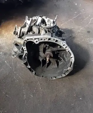 Renault Megane II Manual 6 speed gearbox 7701717855 A476995 ND0002