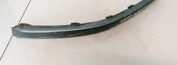 Under headlight/headlamp trim