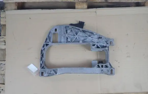 Jaguar XJ X351 Gearbox mounting bracket DW936A026AB