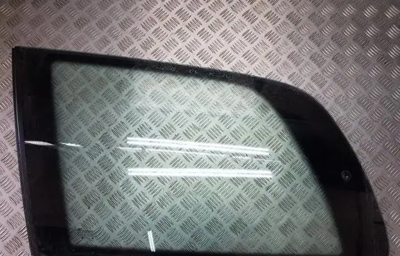 Ford Galaxy Rear side window