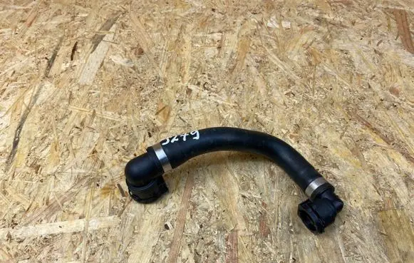 Mercedes-Benz GLC C253 Engine coolant pipe/hose A2535010082