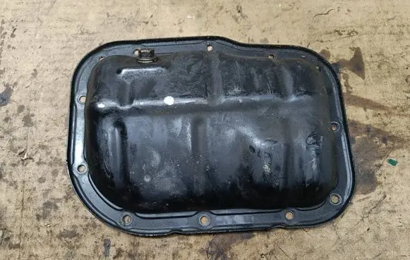 Toyota Auris E180 Oil sump 2ZRFE