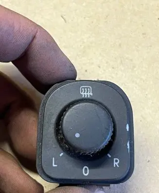 Volkswagen PASSAT B5 Wing mirror switch 1K0959565f