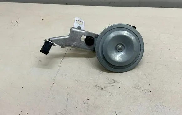 Porsche Cayenne (92A) Alarm system siren 7P5951101 7P5951193