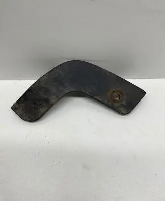 Toyota Corolla Verso AR10 Side skirt rear trim 