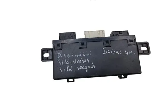 BMW 5 E39 Door control unit/module 61358376068 8376068