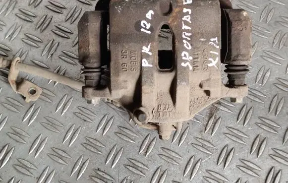 Front brake caliper