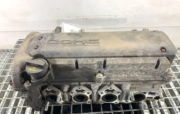 Suzuki Swift I Engine head M13A