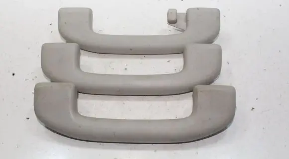 Nissan Juke I F15 A set of handles for the ceiling 