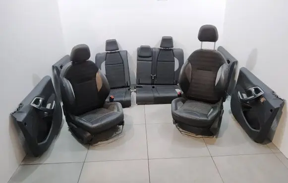 Peugeot 2008 I Seat set 