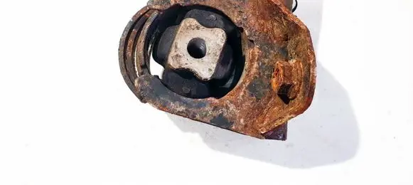 Toyota Corolla Verso AR10 Engine mount bracket 