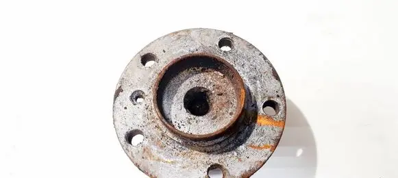 BMW 7 E65 E66 Front wheel hub