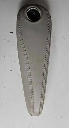 Chrysler Pacifica Rear seat armrest 5RD46TRMAC
