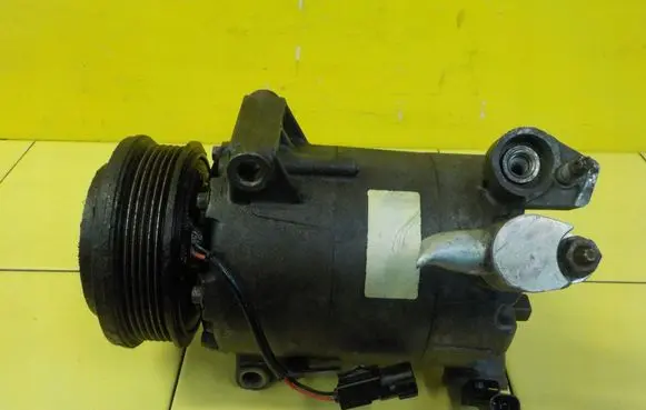 Ford Focus Air conditioning (A/C) compressor (pump) 13SP2