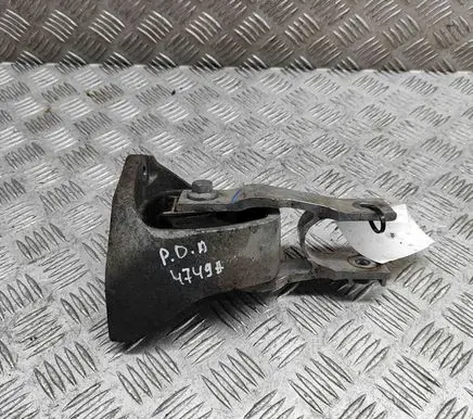 Volvo S90, V90 Engine mount bracket 32139982