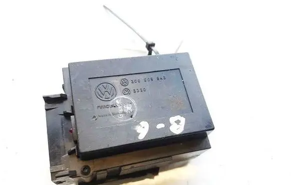 Volkswagen PASSAT B6 Ignition lock contact 3c0905843q 3330.3301