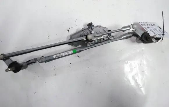 BMW X6 F16 Front wiper linkage and motor 7350336