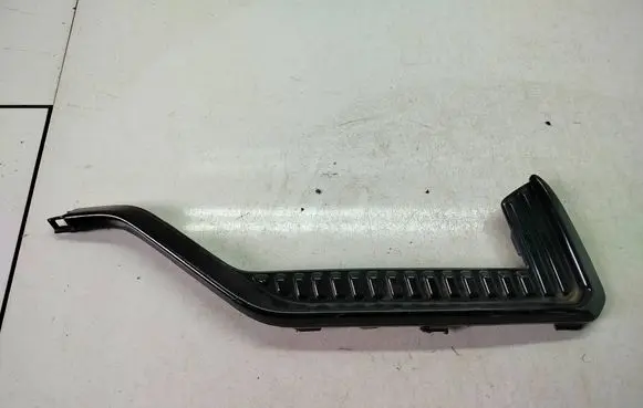 Volvo XC60 Rear bumper trim bar molding 32136214