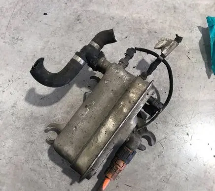 BMW 2 F45 Hybrid/electric vehicle battery fan 6827182 682718203 67060702