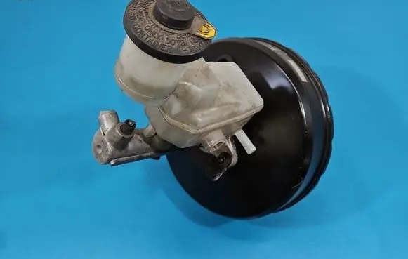 Toyota RAV 4 (XA20) Brake booster 13101011260 IMPRK1577375