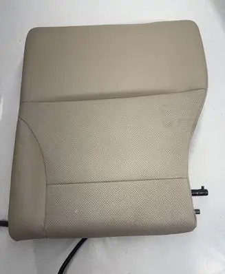 Subaru Outback (BS) Rear seat 