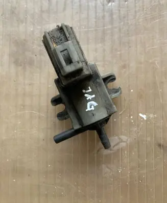 Jaguar XF Turbo solenoid valve 08T082 70121100