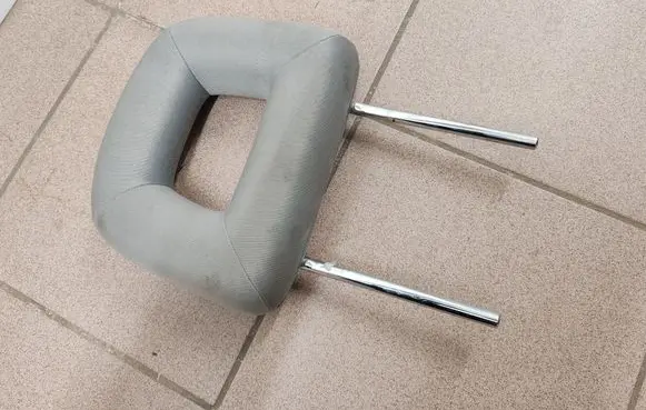 Audi A2 Front seat headrest 
