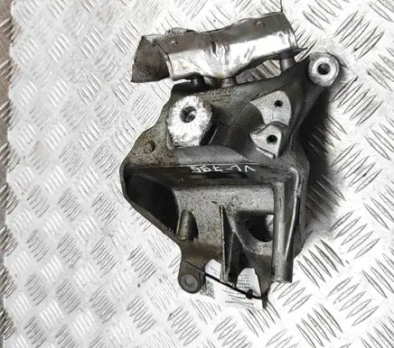 Audi Q7 4M Engine mounting bracket 4M0199308BM