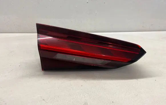 Audi A5 Rear/tail lights 8W6945093AA A046318 660257