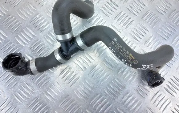 Mercedes-Benz C W205 Engine coolant pipe/hose A2055013984