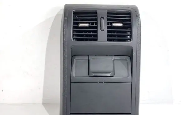 Volkswagen PASSAT B7 Rear air vent grill 3AA819203