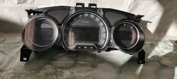 Citroen C5 Speedometer (instrument cluster)