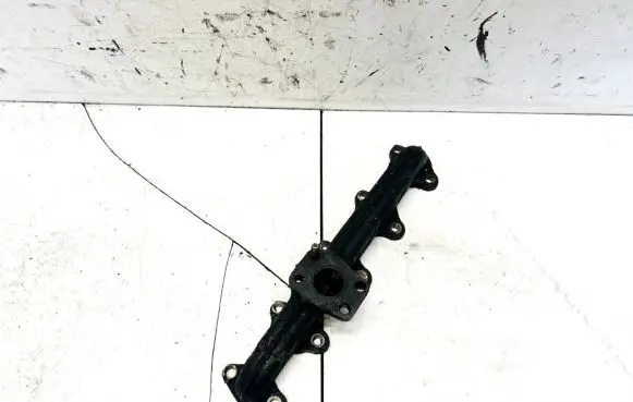 Peugeot 207 Exhaust manifold