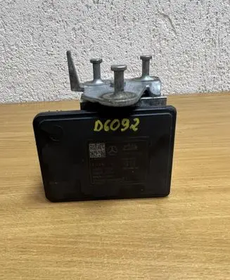 Mercedes-Benz GLC X253 C253 ABS Pump A2539011400 D6092