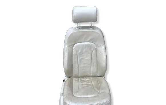 Audi Q7 4L Front passenger seat 