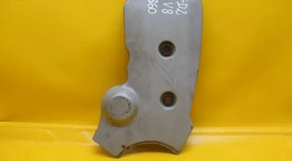 Audi A8 S8 D2 4D Timing belt guard (cover) 077109123B