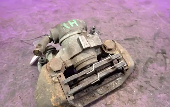 Peugeot 206 CC Rear brake caliper 