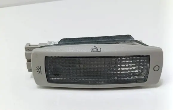 Volkswagen PASSAT B5.5 Rear seat light 3B0947291