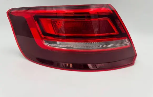 Audi A3 S3 8V Rear/tail lights 8V4945069 2SD2124 LP300