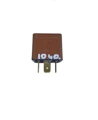 Opel Zafira A Other relay 90491314 0332209136