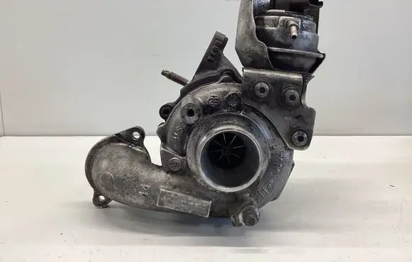 Citroen DS3 Turbo 819872 GTD1244VZ 9804119380