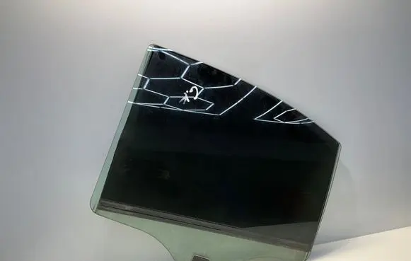 Mercedes-Benz S W221 Rear door window glass A2217300118 2217300118
