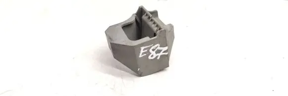 BMW 1 E81 E87 Radiator mount bracket 75264449 171175264449