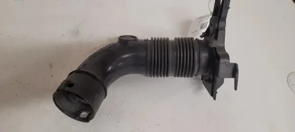 Citroen DS3 Air intake duct part 9680051680