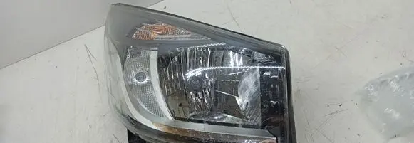 Renault Trafic III (X82) Headlight/headlamp 260101161R