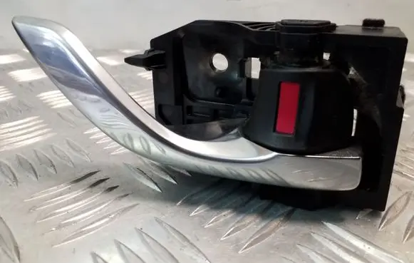 Mazda 6 Front door interior handle 