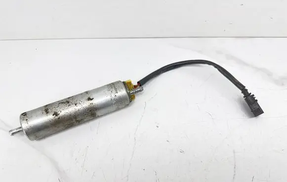 Audi A4 S4 B8 8K Fuel injection high pressure pump 8K0906095